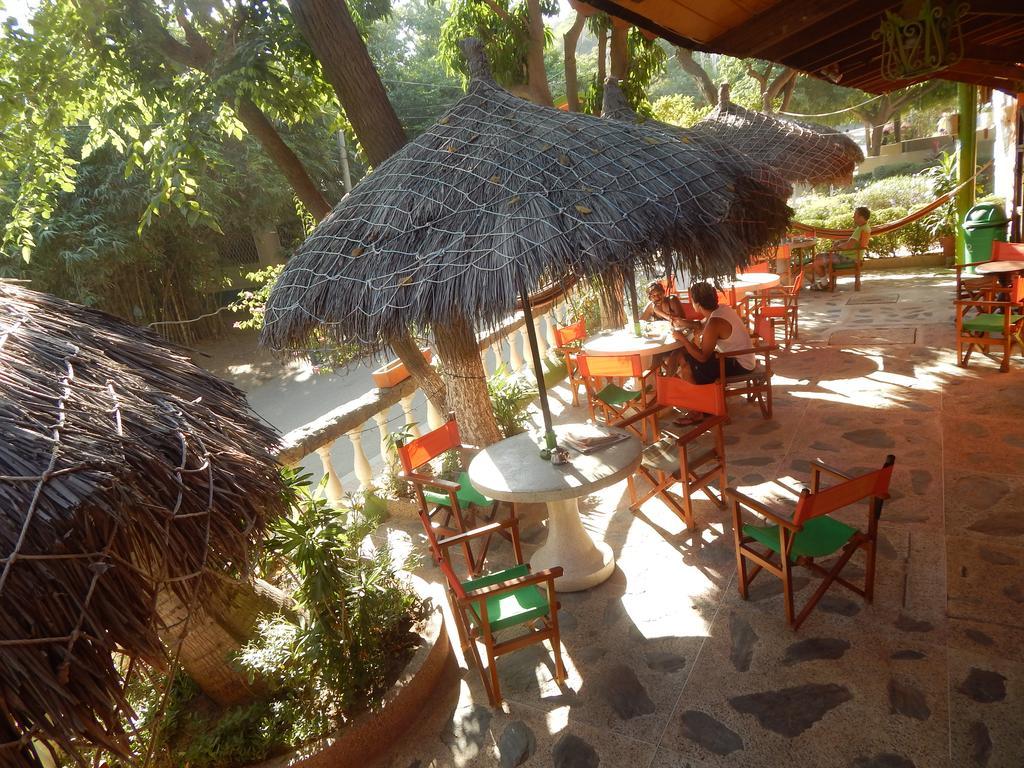 Hostal Pelikan Taganga Exterior foto